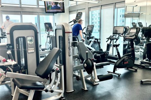 Condo in Miami, Florida, 3 bedrooms № 1964161 - photo 30