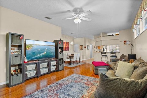 House in Leesburg, Florida 3 bedrooms, 175.77 sq.m. № 1810967 - photo 13