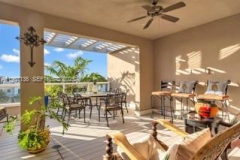 Adosado en venta en Doral, Florida, 3 dormitorios, 204.38 m2 № 2029566 - foto 20