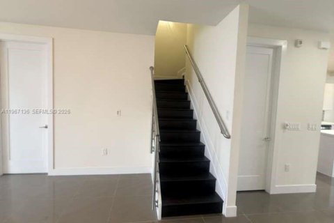 Touwnhouse à vendre à Doral, Floride: 3 chambres, 204.38 m2 № 2029566 - photo 24