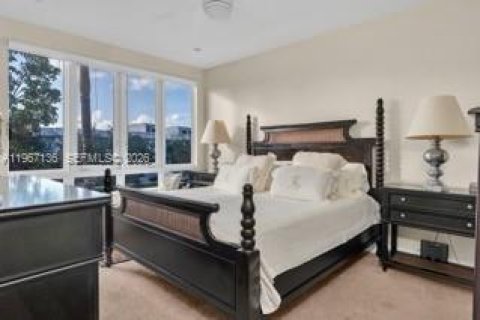 Adosado en venta en Doral, Florida, 3 dormitorios, 204.38 m2 № 2029566 - foto 16