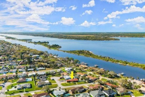 Casa en alquiler en Ormond Beach, Florida, 3 dormitorios, 142.79 m2 № 1899308 - foto 2