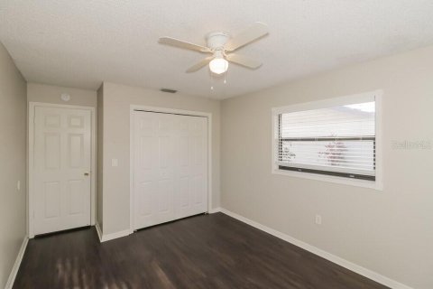 Casa en alquiler en New Port Richey, Florida, 3 dormitorios, 153.2 m2 № 1845405 - foto 12