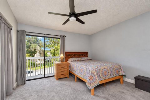 Townhouse in Pinellas Park, Florida 2 bedrooms, 115.66 sq.m. № 2380568 - photo 24