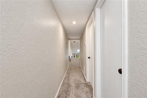 Townhouse in Pinellas Park, Florida 2 bedrooms, 115.66 sq.m. № 2380568 - photo 30