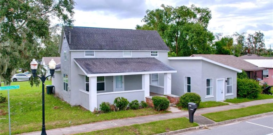 House in Bartow, Florida 3 bedrooms, 200.85 sq.m. № 1442462