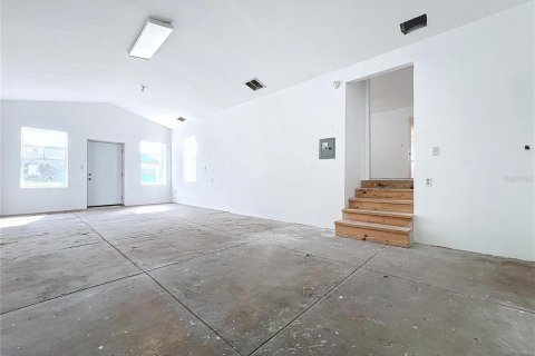 House in Bartow, Florida 3 bedrooms, 200.85 sq.m. № 1442462 - photo 28