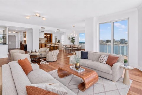 Copropriété à vendre à Tampa, Floride: 4 chambres, 460.14 m2 № 2302637 - photo 3