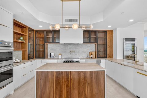 Copropriété à vendre à Tampa, Floride: 4 chambres, 460.14 m2 № 2302637 - photo 7