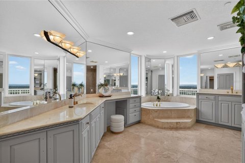 Copropriété à vendre à Tampa, Floride: 4 chambres, 460.14 m2 № 2302637 - photo 15