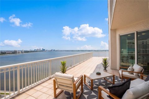 Copropriété à vendre à Tampa, Floride: 4 chambres, 460.14 m2 № 2302637 - photo 25