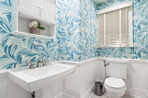 House in Orlando, Florida 3 bedrooms, 195.37 sq.m. № 1886020 - photo 15