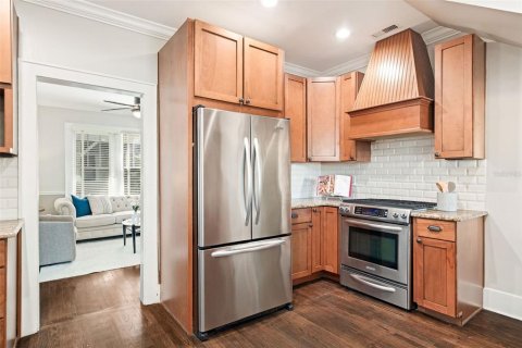House in Orlando, Florida 3 bedrooms, 195.37 sq.m. № 1886020 - photo 10