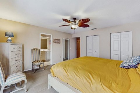 Villa ou maison à vendre à Bradenton, Floride: 3 chambres, 137.96 m2 № 1571470 - photo 15