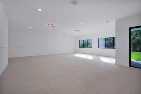 Villa ou maison à vendre à Cooper City, Floride: 4 chambres, 371.61 m2 № 2025317 - photo 11