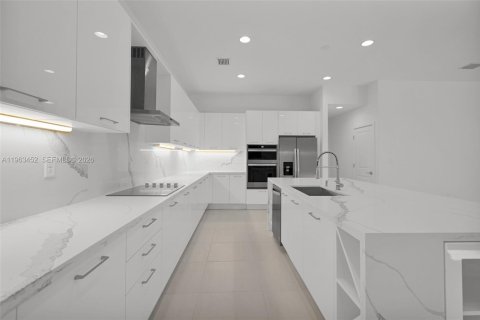 Villa ou maison à vendre à Cooper City, Floride: 4 chambres, 371.61 m2 № 2025317 - photo 7