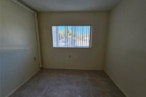 Condominio en venta en West Palm Beach, Florida, 2 dormitorios, 65.77 m2 № 1890893 - foto 14