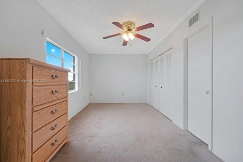 Снять в аренду кондоминиум в Санрайз, Флорида 2 спальни, 80.64м2, № 1961046 - фото 13