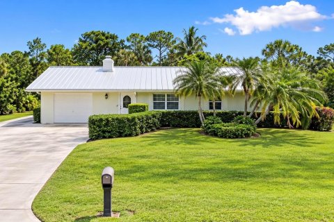 House in St. Lucie, Florida 3 bedrooms, 155.8 sq.m. № 2389899