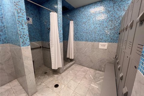 Купить кондоминиум в Майами, Флорида 1 спальня, 80.92м2, № 1925937 - фото 23