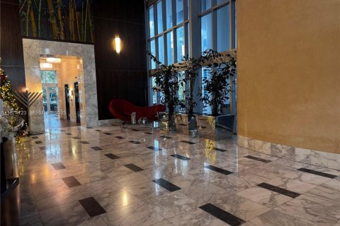 Condominio en venta en Miami, Florida, 1 dormitorio, 80.92 m2 № 1925937 - foto 30