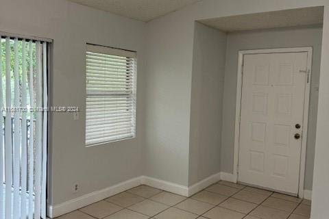 Condo in Sunrise, Florida, 2 bedrooms  № 1709560 - photo 4