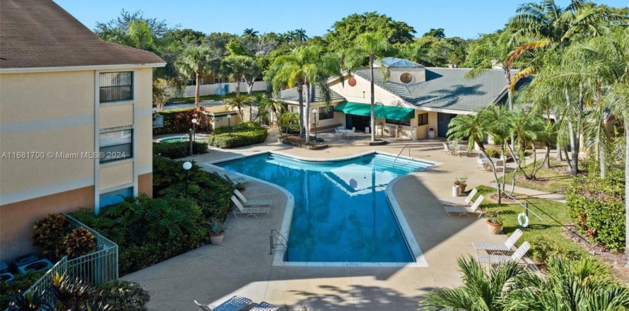 Condo in Sunrise, Florida, 2 bedrooms  № 1709560