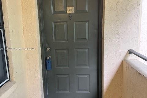 Condo in Sunrise, Florida, 2 bedrooms  № 1709560 - photo 3