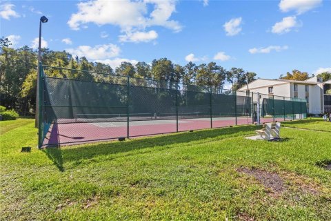 Condo in Tarpon Springs, Florida, 2 bedrooms № 2383392 - photo 22