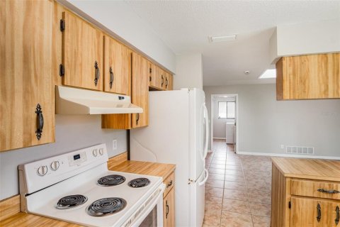 Casa en venta en Palm Coast, Florida, 3 dormitorios, 164.34 m2 № 1912062 - foto 16