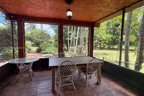 Casa en venta en Homestead, Florida, 5 dormitorios, 306.67 m2 № 2328680 - foto 14