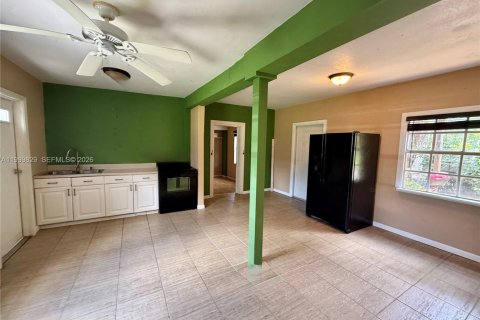 Casa en venta en Homestead, Florida, 5 dormitorios, 306.67 m2 № 2328680 - foto 30