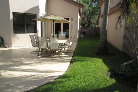 Villa ou maison à louer à Plantation, Floride: 3 chambres, 213.68 m2 № 1999013 - photo 24