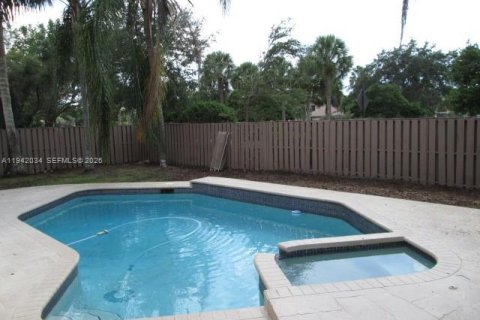 Villa ou maison à louer à Plantation, Floride: 3 chambres, 213.68 m2 № 1999013 - photo 29