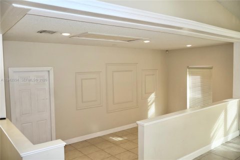 Villa ou maison à louer à Plantation, Floride: 3 chambres, 213.68 m2 № 1999013 - photo 10