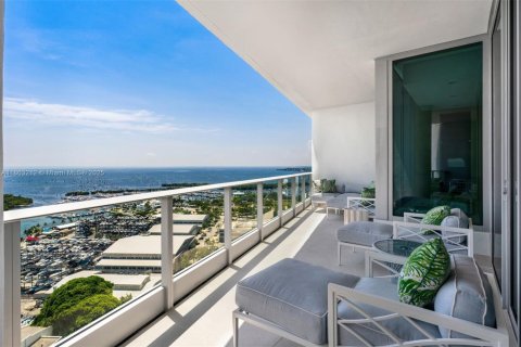 Купить кондоминиум в Майами, Флорида 3 спальни, 405.98м2, № 1980807 - фото 21