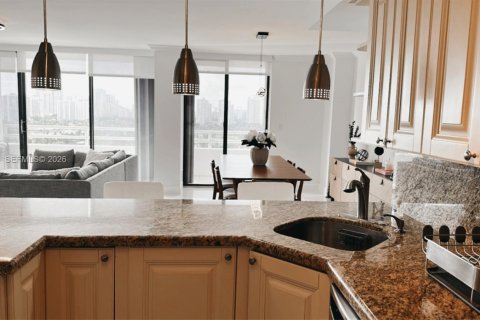 Copropriété à louer à Aventura, Floride: 3 chambres, 141.68 m2 № 2011056 - photo 9