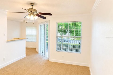 Condo in Orlando, Florida, 1 bedroom  № 2204426 - photo 3