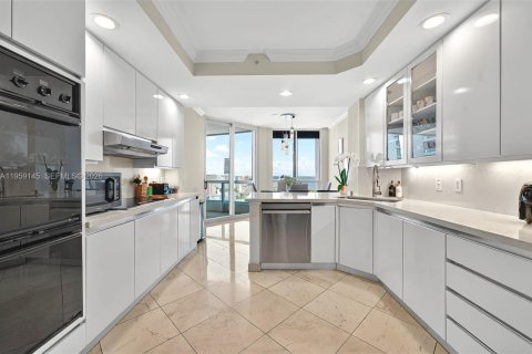 Купить кондоминиум в Авентура, Флорида 3 спальни, 226.68м2, № 2023415 - фото 7