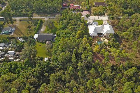 Terrain à vendre à Florida City, Floride № 1999035 - photo 10