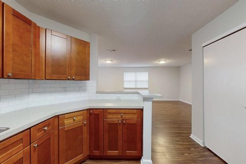 Casa en venta en Tampa, Florida, 3 dormitorios, 97.73 m2 № 2387555 - foto 20