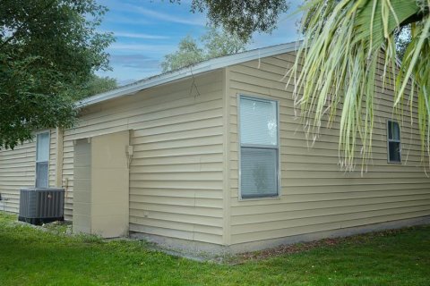 Casa en venta en Tampa, Florida, 3 dormitorios, 97.73 m2 № 2387555 - foto 7