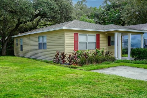 Casa en venta en Tampa, Florida, 3 dormitorios, 97.73 m2 № 2387555 - foto 5