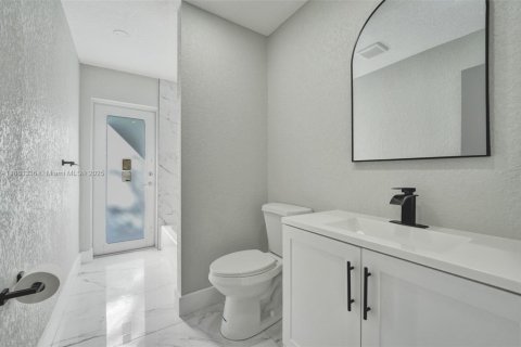 Villa ou maison à vendre à Pembroke Pines, Floride: 3 chambres, 144.93 m2 № 1929670 - photo 21