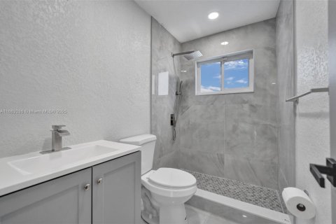 Villa ou maison à vendre à Pembroke Pines, Floride: 3 chambres, 144.93 m2 № 1929670 - photo 22