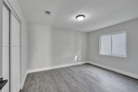 Villa ou maison à vendre à Pembroke Pines, Floride: 3 chambres, 144.93 m2 № 1929670 - photo 24