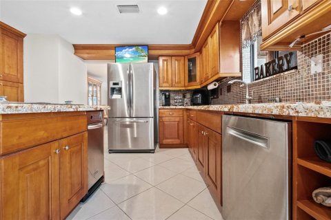 Touwnhouse à vendre à Doral, Floride: 2 chambres, 198.81 m2 № 1930405 - photo 20