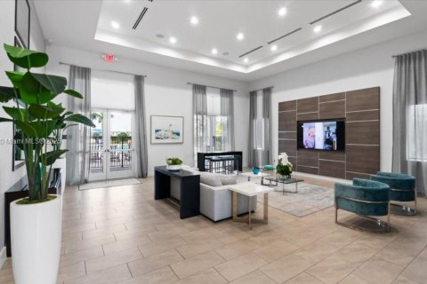 Снять в аренду таунхаус в Хомстед, Флорида 3 спальни, 129.41м2, № 1959446 - фото 24