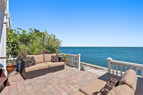 Adosado en venta en Saint Petersburg, Florida, 3 dormitorios, 133.5 m2 № 1910859 - foto 15