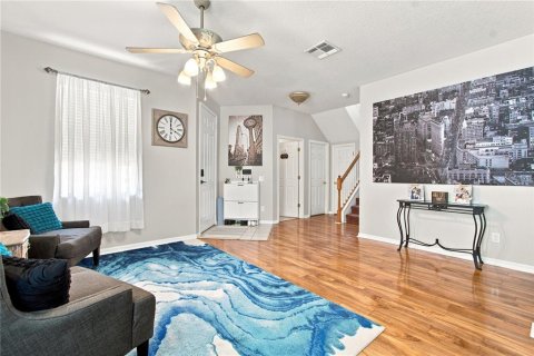 House in Wesley Chapel, Florida 4 bedrooms, 211.63 sq.m. № 2312428 - photo 8